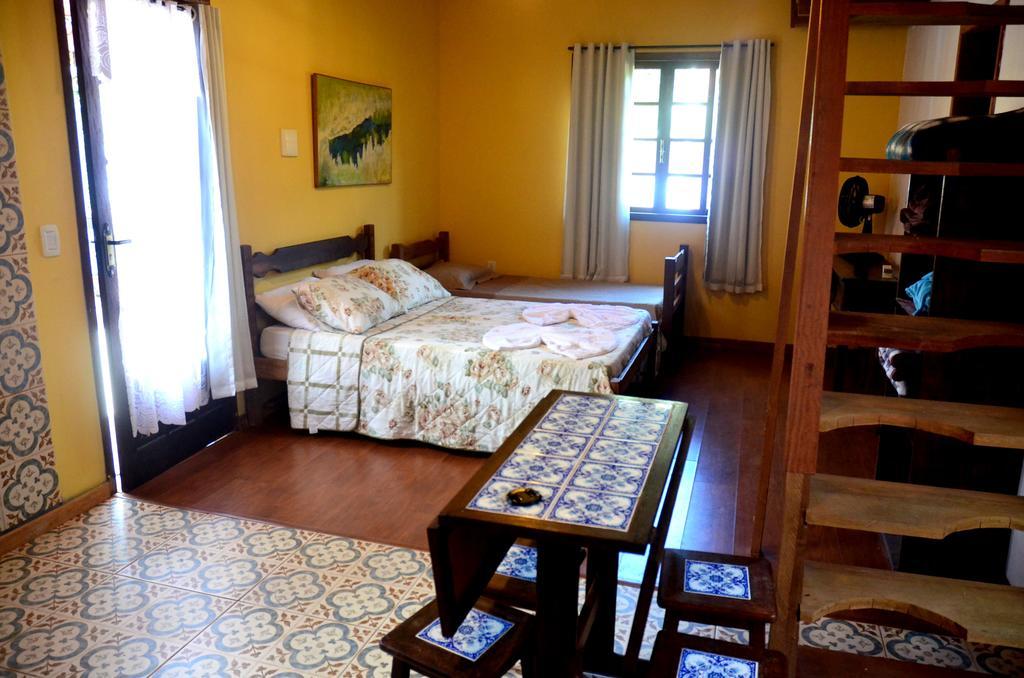 Hotel Pousada Vila Paolino Sao Pedro da Serra  Exterior foto